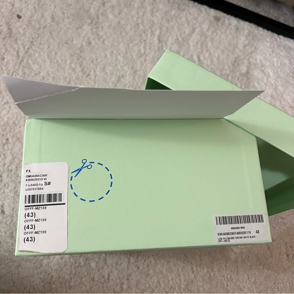 OFF-White Shoe Box Virgil Abloh - Picture 9 of 12